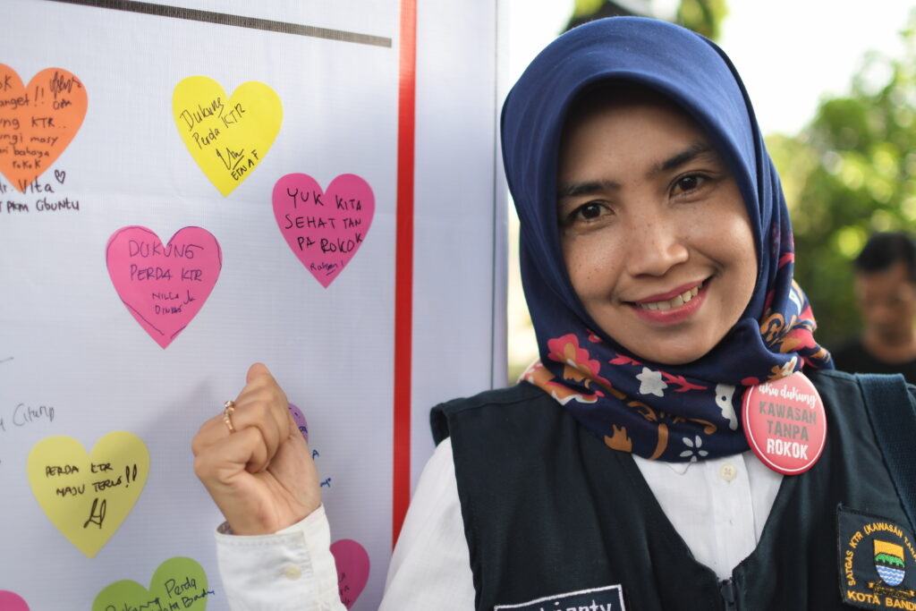 Four Partnership Cities Mark World No Tobacco Day with Anti-Smoking Drives, Snappy Slogans and Lots of Hearts